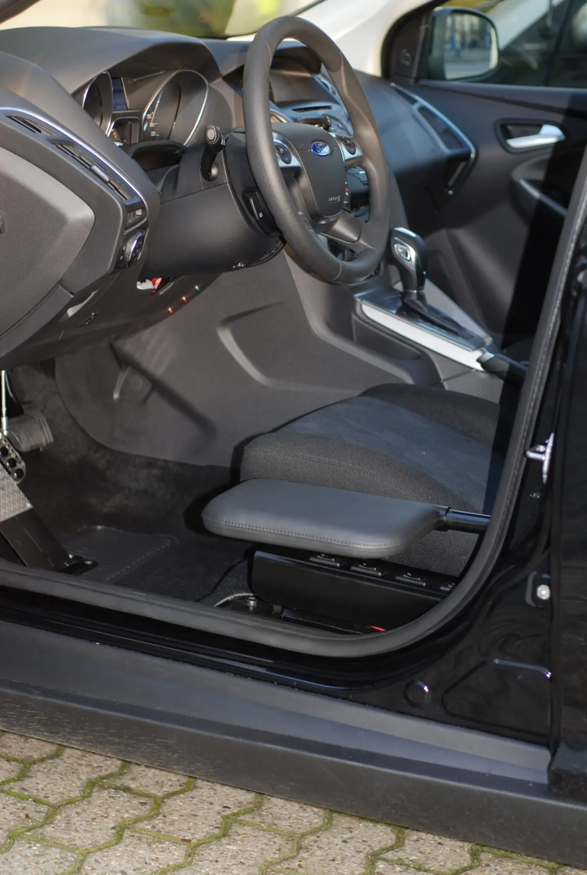 Umsetzhilfe auf der Fahrerseite